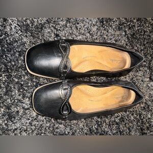 Black Clarks Collection Flats - Size 6.5